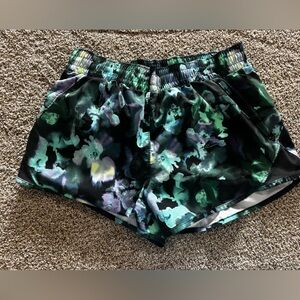 All in Motion Women's Floral Athletic Shorts - Black and Green